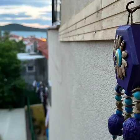 Cunda Nazimaki Hotel *